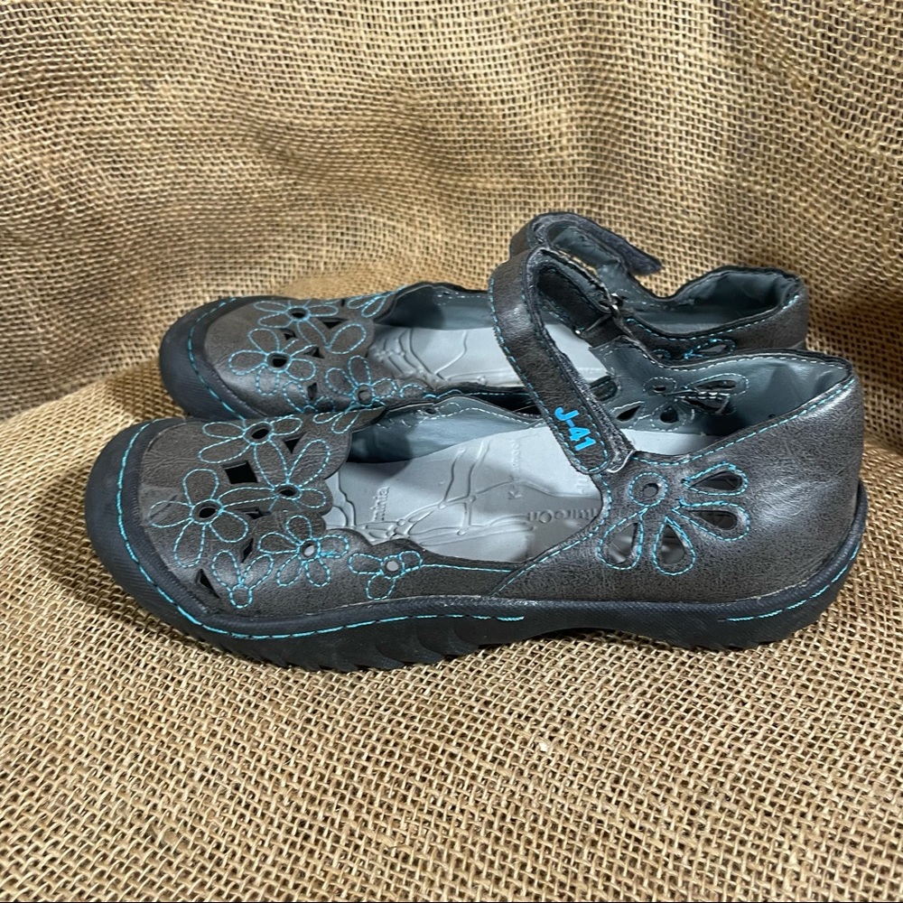 J41 Mary Jane Flat Leather Floral Cut Out Sandals